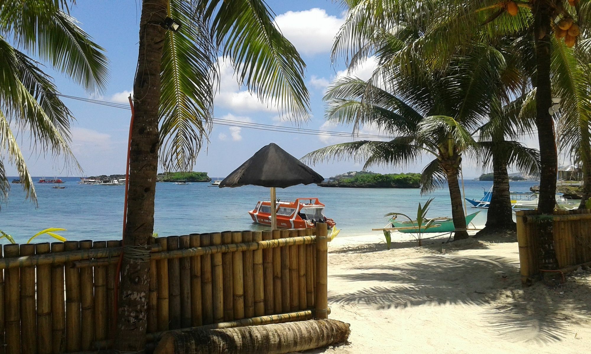 Feliness Resort Manoc-Manoc Exterior foto